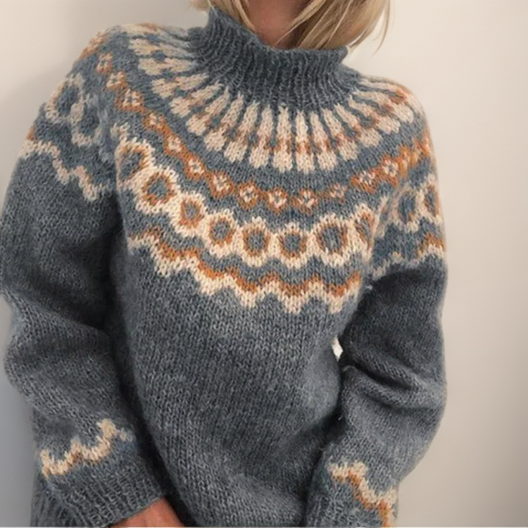 Olivia™ - Thick and Cozy Turtleneck
