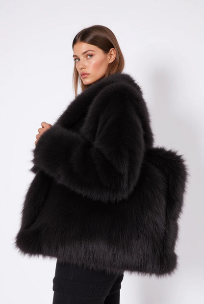 Oversized Plush Tote – Funktion in ihrer elegantesten Form