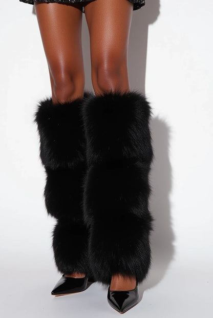 Premium Faux Fur Leg Warmers – Struktur trifft Weichheit